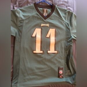 Authentic youth aj brown jersey size L no stains great condition can’t fit